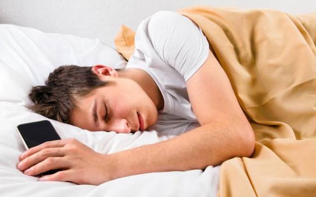 İnsan neçə saat yatmalıdır? Müxtəlif yaş qrupları üçün NORMALAR